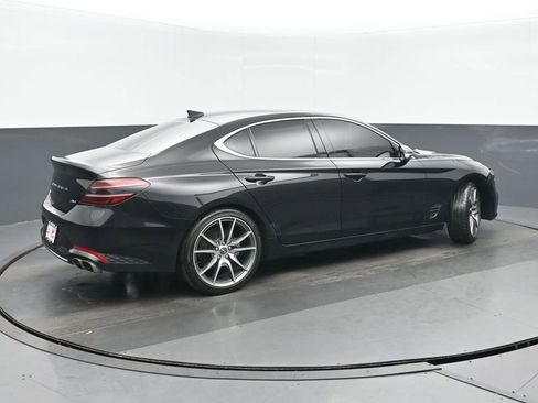 Used 2023 Genesis G70 2.0T image 3