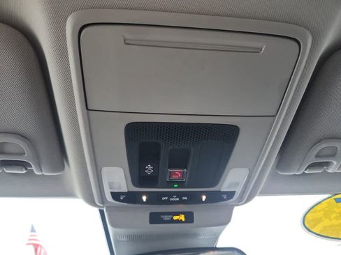 Certified 2025 Honda Accord SE image 31