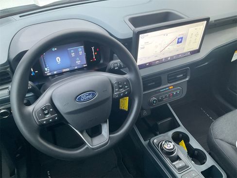 New 2026 Ford Maverick XL image 25