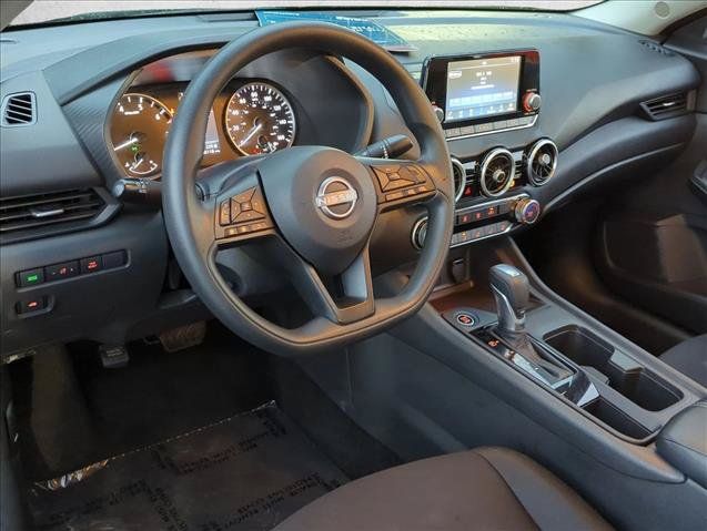 Used 2024 Nissan Sentra S FWD image 10