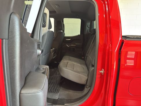 Used 2019 GMC Sierra 1500 Elevation w/ Elevation Value Package AWD/4WD image 13