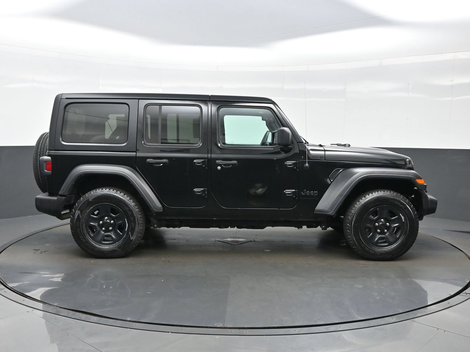 Used 2023 Jeep Wrangler Unlimited Sport AWD/4WD image 10