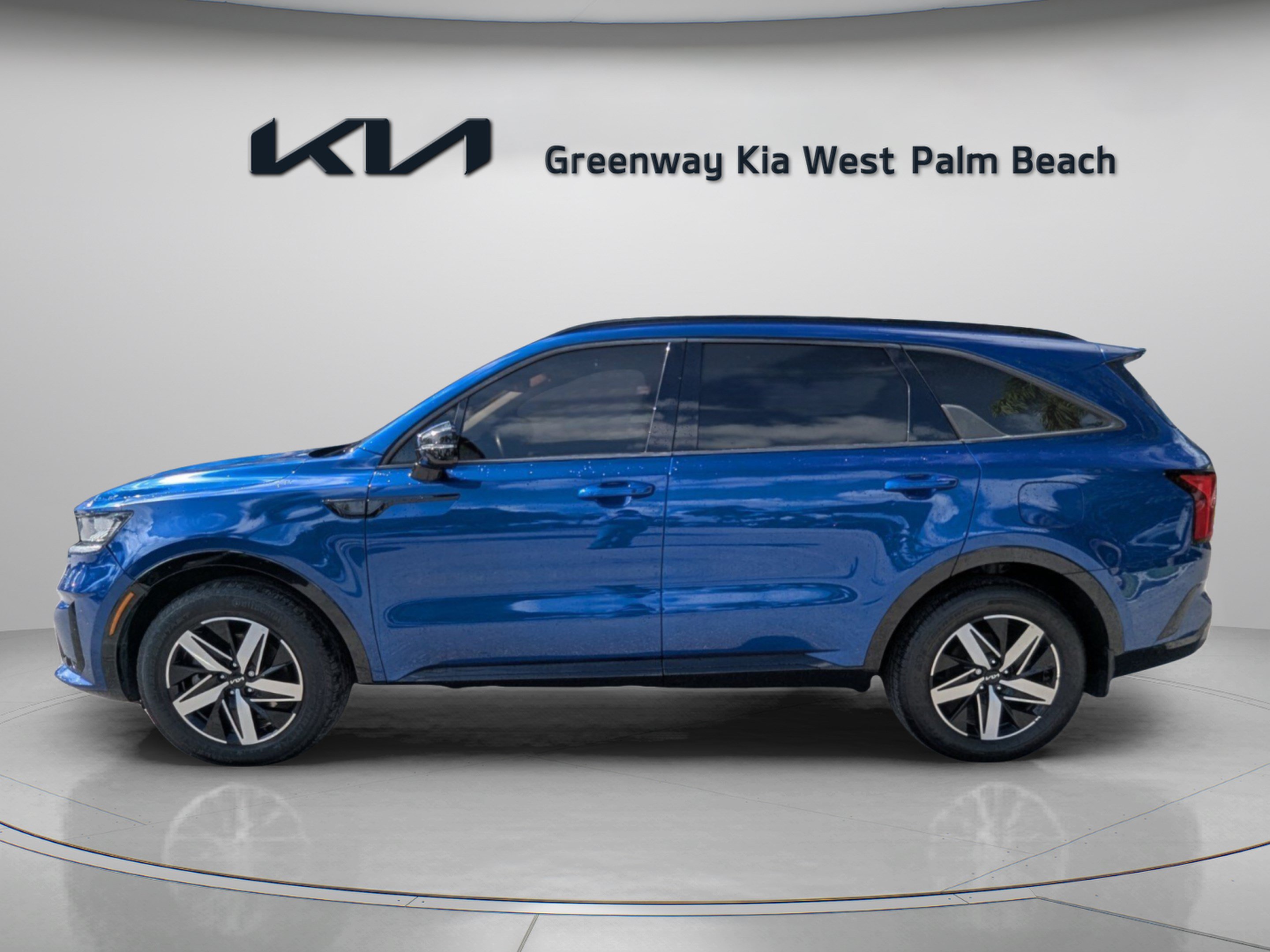 Used 2022 Kia Sorento S FWD image 4
