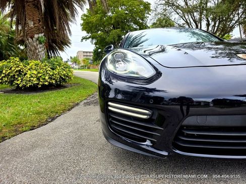 Used 2016 Porsche Panamera GTS image 94