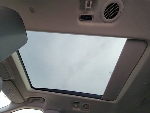 New 2026 Ford Explorer Active w/ Active Comfort Package image 10