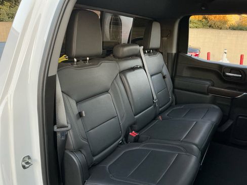 Used 2021 GMC Sierra 1500 SLT w/ SLT Premium Package image 21