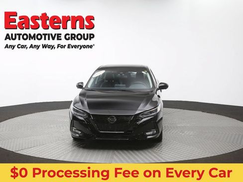 Used 2023 Nissan Sentra SR w/ SR Premium Package FWD image 54