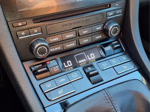 Used 2018 Porsche 718 Cayman GTS image 19