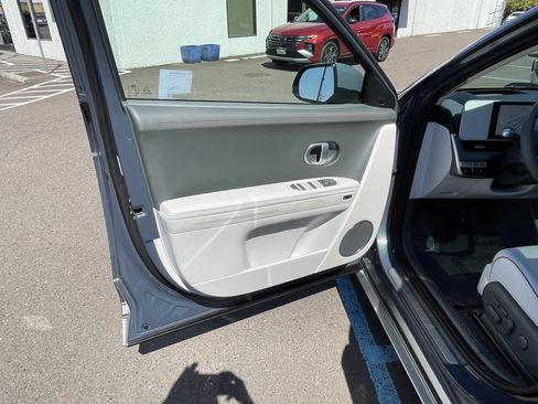 Certified 2024 Hyundai Ioniq 5 Limited RWD image 16