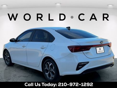 Used 2021 Kia Forte LXS image 5