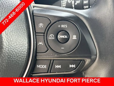 Used 2026 Toyota Corolla Cross LE w/ Moonroof Package FWD image 28