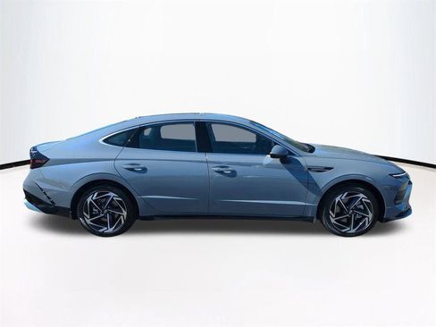 New 2026 Hyundai Sonata SEL image 4