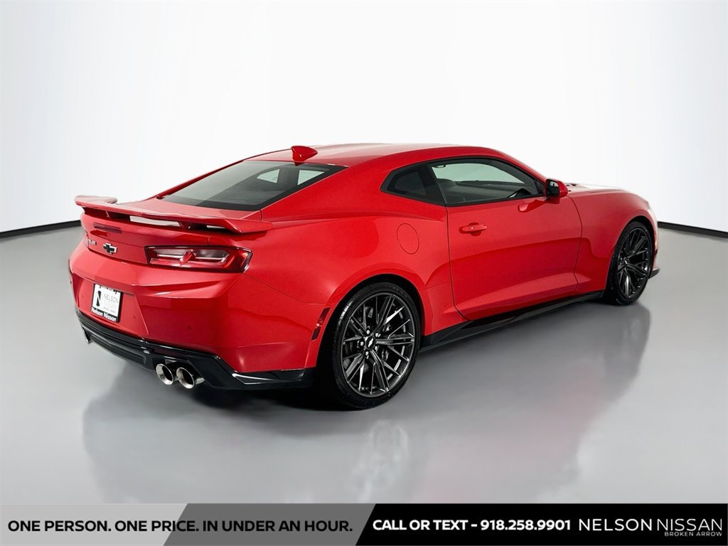 Used 2018 Chevrolet Camaro ZL1 RWD image 5