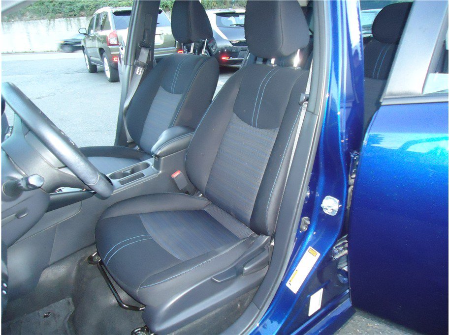 Used 2020 Nissan Leaf SV w/ SV All Weather Package FWD image 10