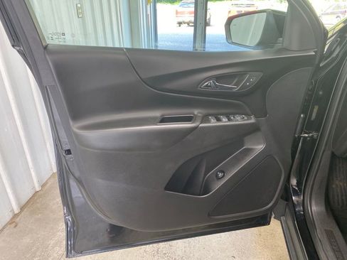 Used 2024 Chevrolet Equinox LT AWD/4WD image 25
