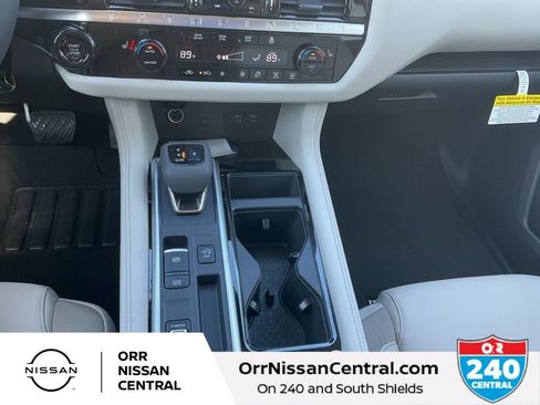 New 2026 Nissan Pathfinder SL image 24