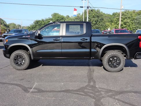 New 2026 Chevrolet Silverado 1500 ZR2 AWD/4WD image 24