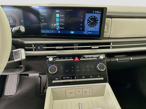 New 2026 Hyundai Santa Fe SEL FWD image 11
