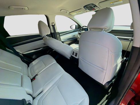 Certified 2026 Hyundai Tucson SEL Plus FWD image 32