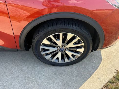 Used 2020 Ford Escape Titanium AWD/4WD image 58