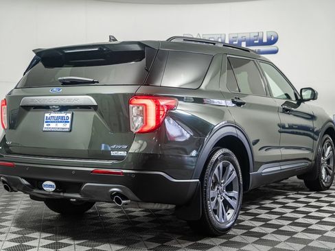 Used 2024 Ford Explorer XLT w/ Equipment Group 202A image 12