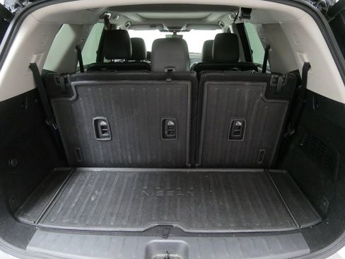 Used 2023 Nissan Pathfinder SL w/ SL Premium Package AWD/4WD image 7