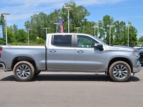 New 2026 Chevrolet Silverado 1500 LT AWD/4WD image 2