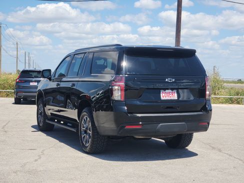 Used 2023 Chevrolet Suburban Z71 w/ Luxury Package AWD/4WD image 5