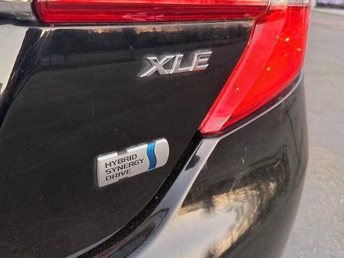 Used 2013 Toyota Camry XLE w/ Leather Pkg image 40