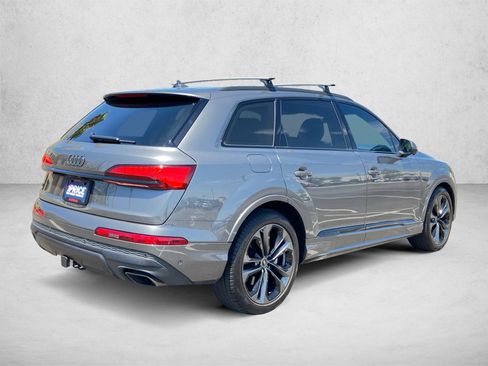 Used 2025 Audi Q7 3.0T Prestige w/ Prestige Package AWD/4WD image 5