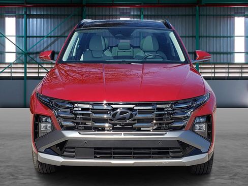 Used 2025 Hyundai Tucson Limited image 7