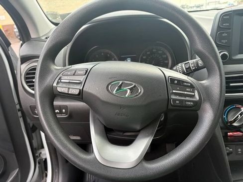 Used 2020 Hyundai Kona SE AWD/4WD image 13