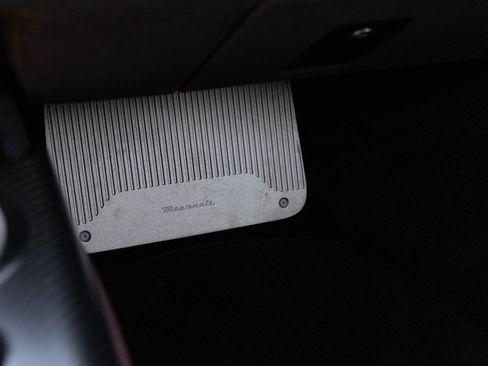 Used 2022 Maserati MC20 Coupe RWD image 33