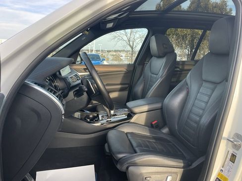 Used 2018 BMW X3 M40i image 27