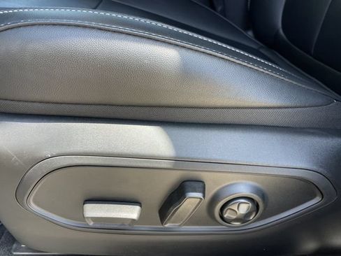 Used 2026 Jeep Grand Cherokee Limited w/ Limited Altitude Package RWD image 24