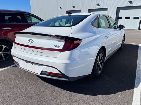 Used 2021 Hyundai Sonata Blue FWD image 5