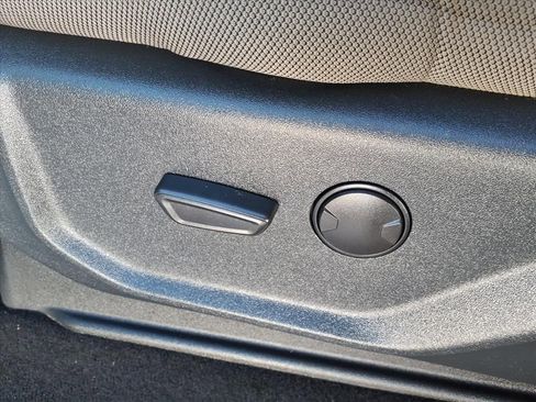 Used 2022 Ford F250 XLT w/ XLT Value Package image 14