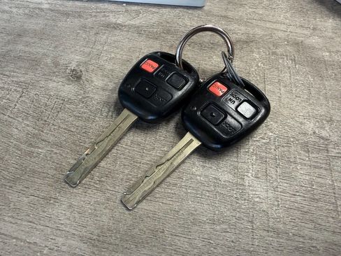 Used 2000 Lexus LX 470 4WD image 26