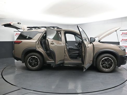 Used 2024 Nissan Pathfinder Rock Creek AWD/4WD image 27