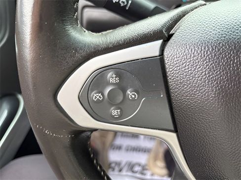 Used 2016 Chevrolet Colorado LT w/ Luxury Package, Chrome image 10