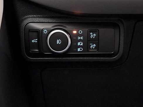 Used 2026 Ford Explorer Active w/ Active Comfort Package RWD image 22