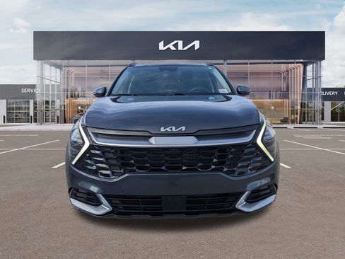 Certified 2023 Kia Sportage SX image 7