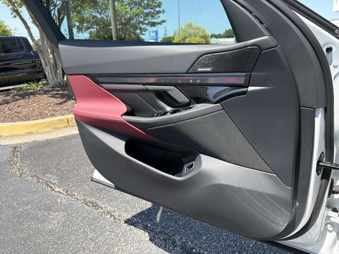 New 2027 BMW 530i w/ Premium Package RWD image 12
