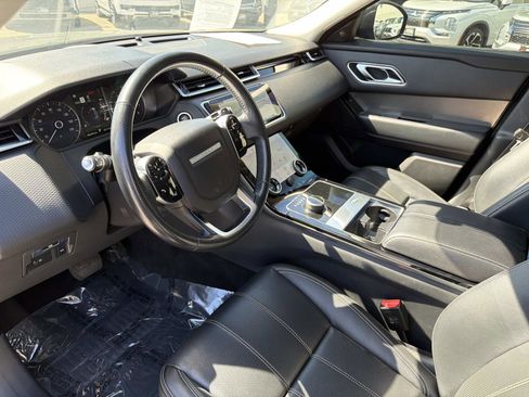 Used 2019 Land Rover Range Rover Velar S AWD/4WD image 15