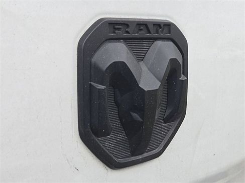 Used 2021 RAM 1500 Big Horn image 11
