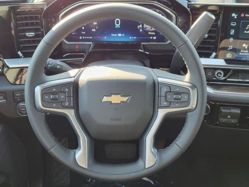 New 2026 Chevrolet Silverado 1500 LT w/ Z71 Off-Road Package AWD/4WD image 27