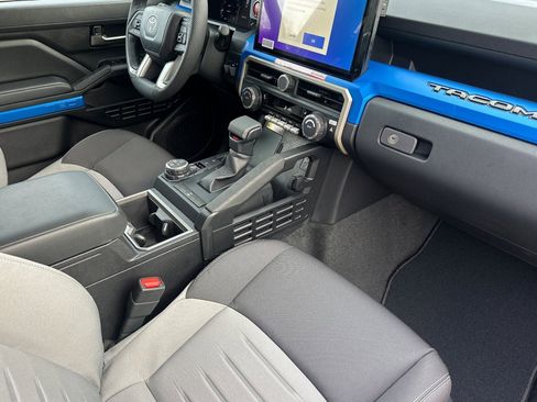 New 2026 Toyota Tacoma TRD Off-Road image 18
