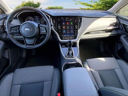 Certified 2025 Subaru Outback Onyx Edition image 7