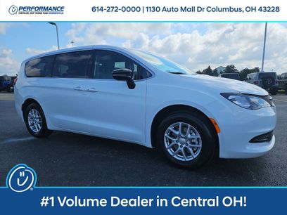 New 2025 Chrysler Voyager LX