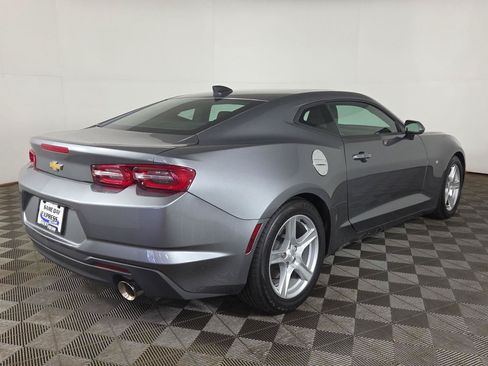 Used 2022 Chevrolet Camaro LT RWD image 6